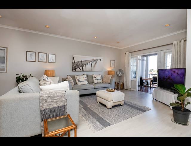 3 BEDROOM SIMPLEX FOR SALE IN UMGENI PARK